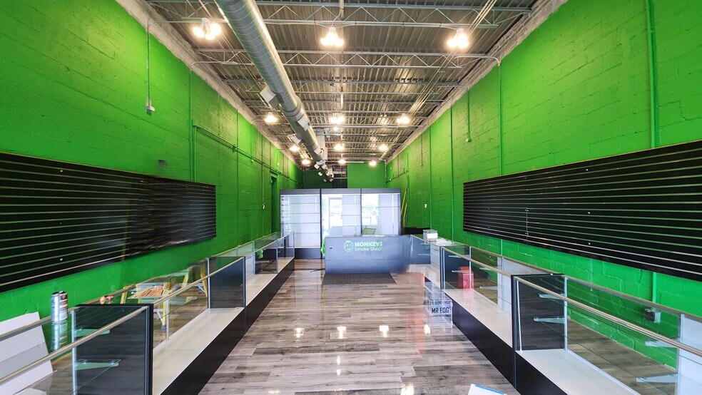 2222-2286 S Smithville Rd, Dayton, OH à louer - Photo de l’immeuble – Image 3 sur 7