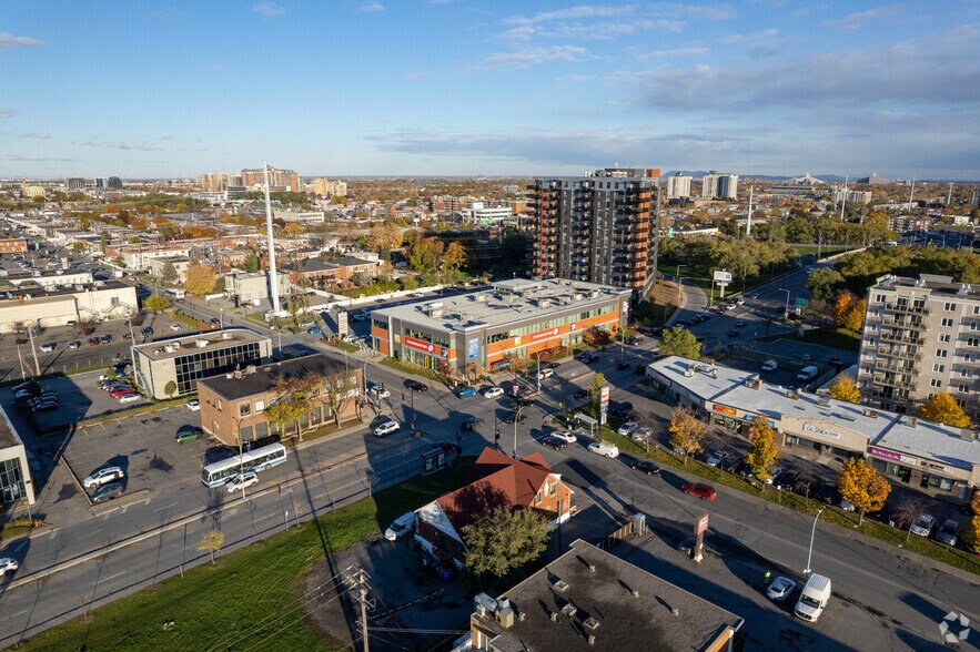 4720-4750 Rue Jarry E, Saint-leonard, QC à louer - Aérien – Image 2 sur 5