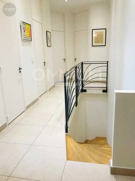 Bureau dans Lyon à vendre - Photo intérieure – Image 2 sur 10