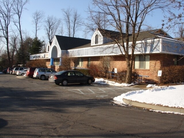 2 Chelsea Pl, Clifton Park, NY à vendre - Photo de l’immeuble – Image 3 sur 103