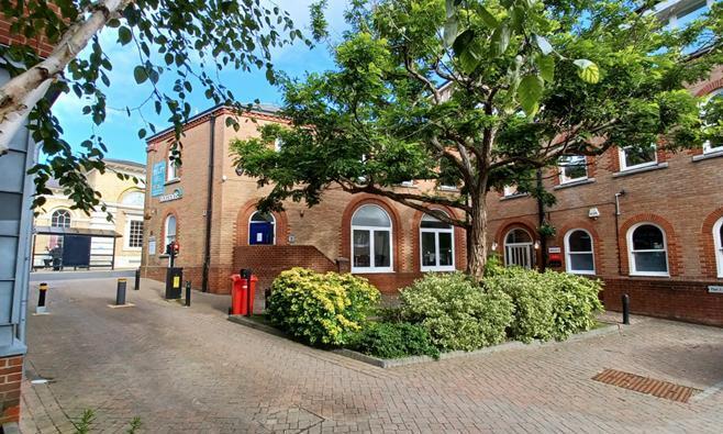 27 Jewry St, Winchester à louer Photo de l’immeuble– Image 1 sur 8