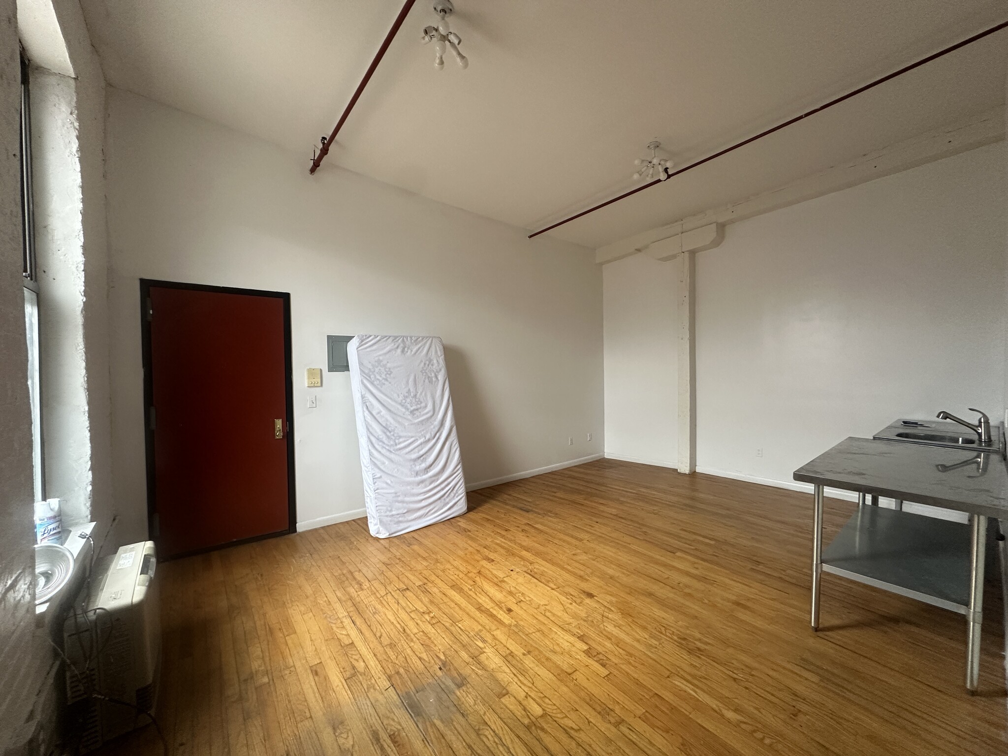 174 Bogart St, Brooklyn, NY à louer Photo de l’immeuble– Image 1 sur 4