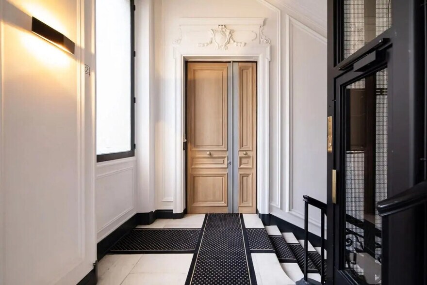 Bureau dans Paris à louer - Hall d’entrée – Image 2 sur 11