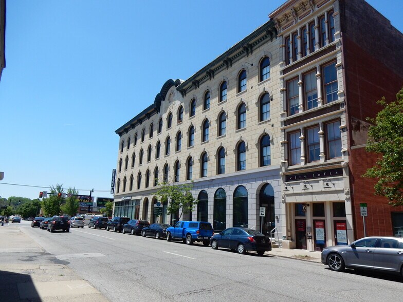 8 N 3rd St, Lafayette, IN à louer - Photo de l’immeuble – Image 2 sur 9