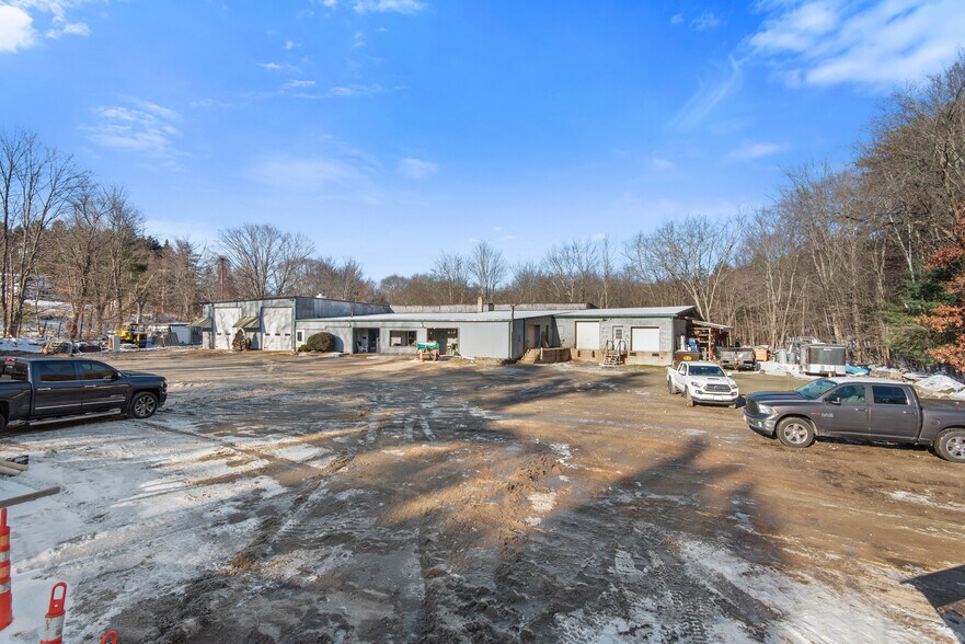 225 West St, Berlin, MA à vendre - Photo de l’immeuble – Image 3 sur 12