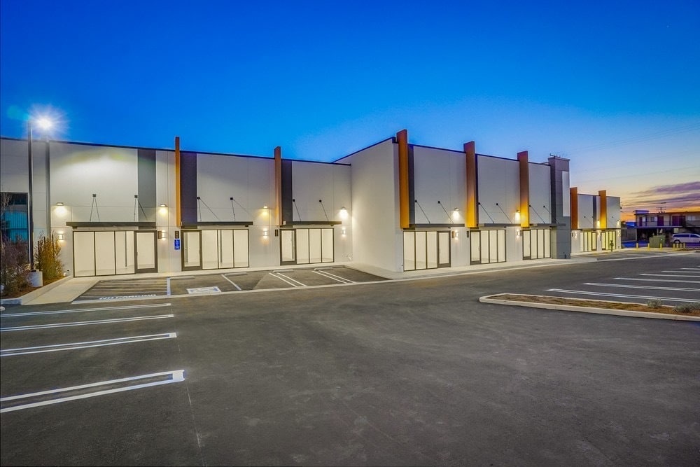 238-256 W Chestnut Ave, Monrovia, CA à louer Photo principale– Image 1 sur 22