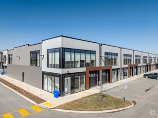 Plus de détails pour 585 Hanlon Creek Blvd, Guelph, ON - Industriel/Logistique à louer