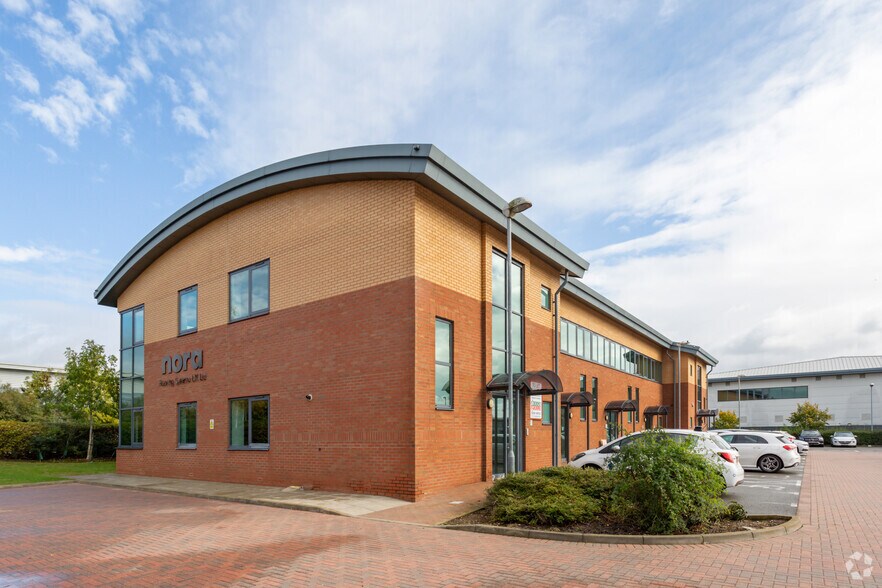 Allerton Rd, Rugby à louer - Photo de l’immeuble – Image 2 sur 6