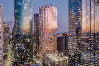 Plus de détails pour 1100 Louisiana St, Houston, TX - Bureau à louer