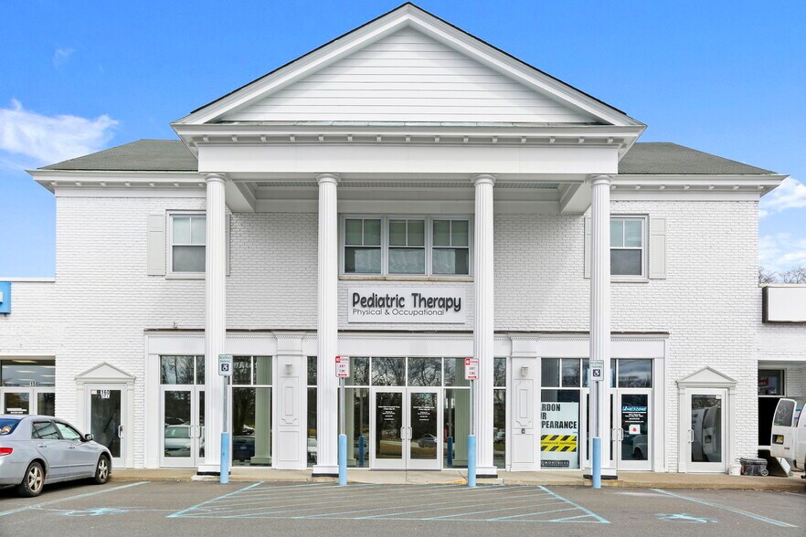 148-164 E Route 59, Nanuet, NY à louer - Photo de l’immeuble – Image 2 sur 18