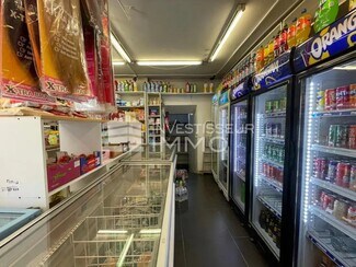 Plus de détails pour Local commercial à vendre