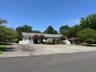 Plus de détails pour 420 Durant St, South Hill, VA - Bureau à vendre