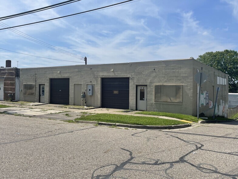 300 S Hosmer St, Lansing, MI à louer - Photo principale – Image 1 sur 9