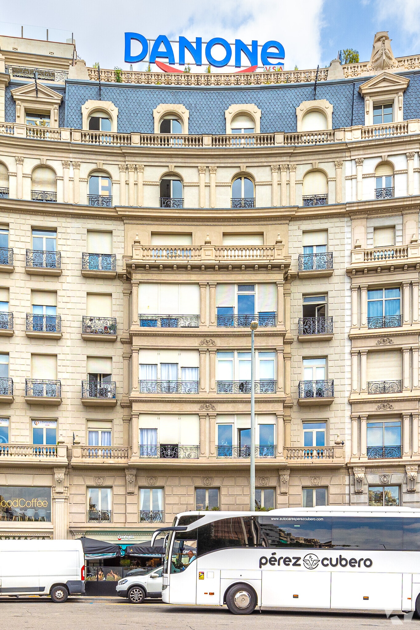 Bureau dans Barcelone, Barcelona à louer Photo principale– Image 1 sur 2