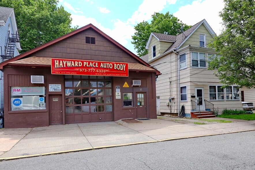 106-110 106-110 Hayward pl, Wallington, NJ à vendre - Photo de l’immeuble – Image 2 sur 7