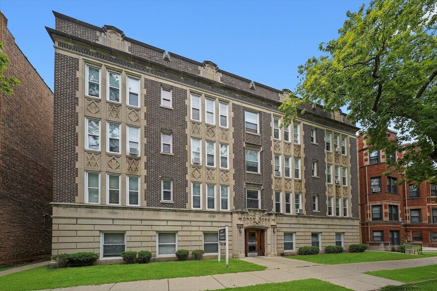 5465 S Everett Ave, Chicago, IL à vendre - Photo de l’immeuble – Image 1 sur 9