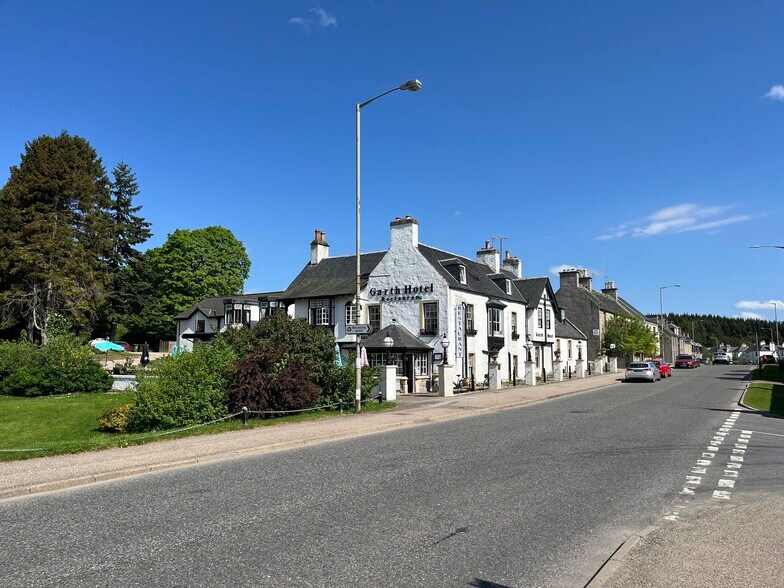 17-19 Castle Rd, Grantown On Spey à vendre - Photo de l’immeuble – Image 2 sur 3