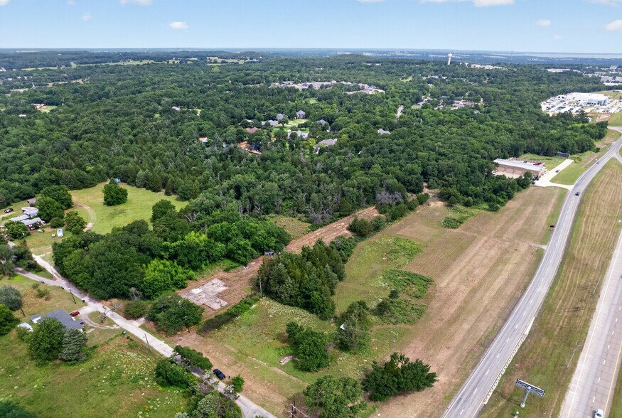 3331 W Stafford Dr, Denison, TX à vendre - Photo de l’immeuble – Image 3 sur 6