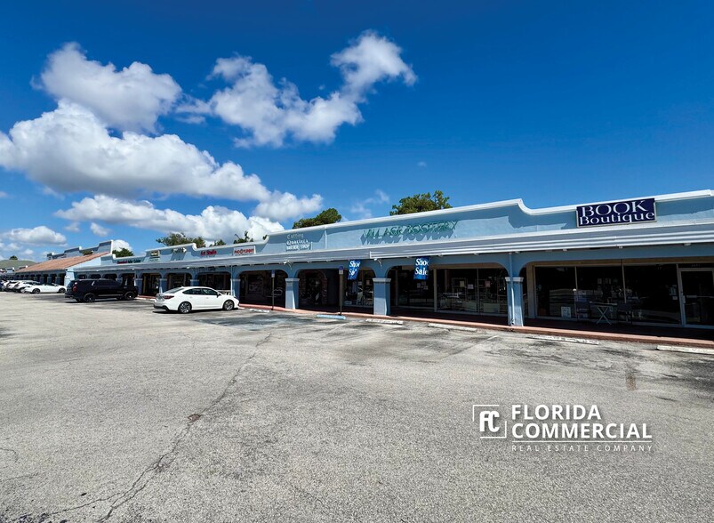 2821 SE Ocean Blvd, Stuart, FL à louer - Photo de l’immeuble – Image 2 sur 5