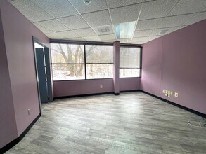 250 W Lancaster Ave, Paoli, PA à louer Photo intérieure– Image 1 sur 10