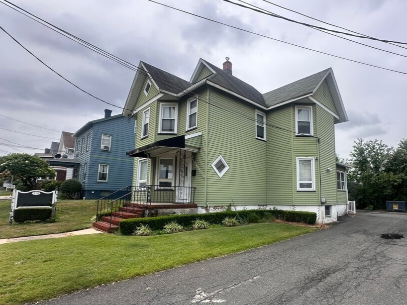 119 Main St, South River, NJ à vendre Photo de l’immeuble– Image 1 sur 8