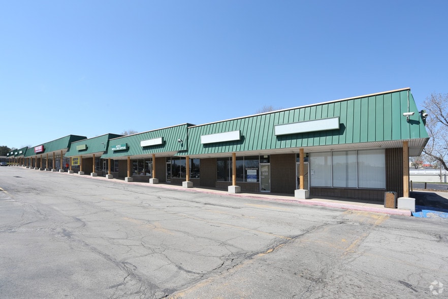 4354-4380 S Noland Rd, Independence, MO à vendre - Photo principale – Image 1 sur 5