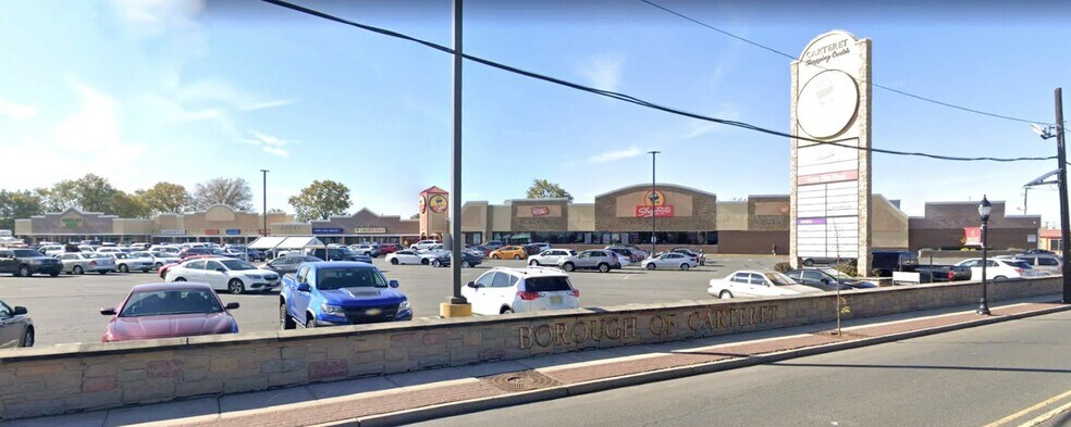 801 Roosevelt Ave, Carteret, NJ à louer - Photo de l’immeuble – Image 3 sur 5