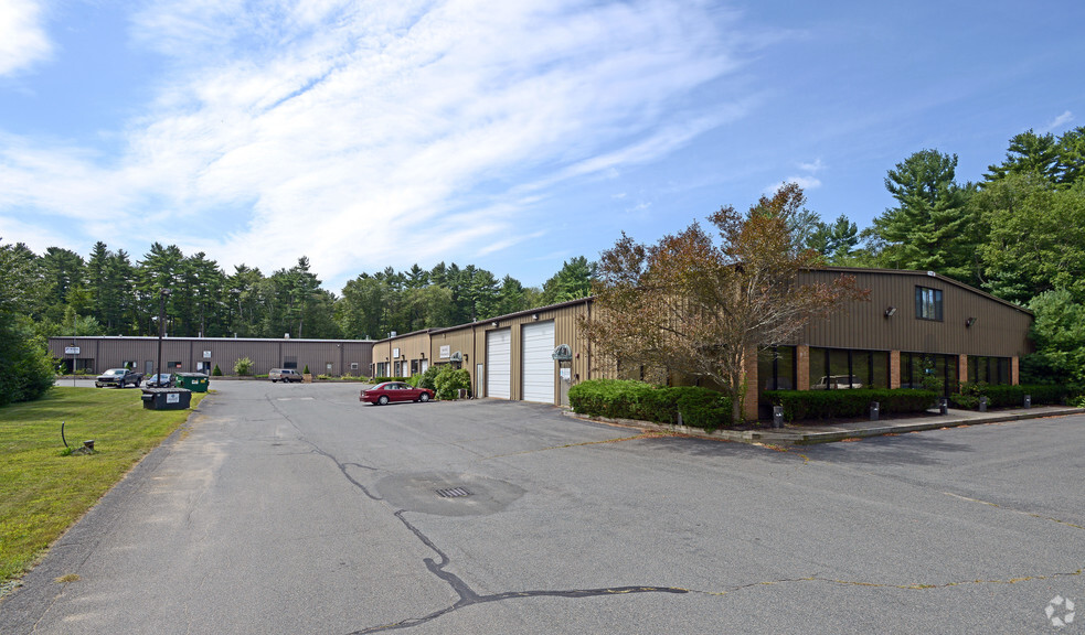 162 Industrial Way, Hanson, MA à louer - Photo principale – Image 1 sur 7