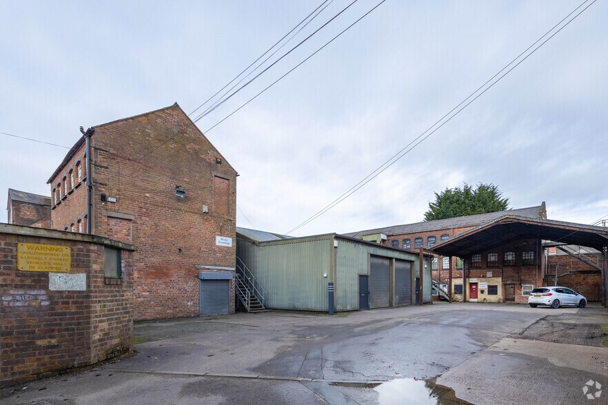 Sedgley St, Wolverhampton à vendre - Photo de l’immeuble – Image 2 sur 2
