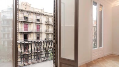 Carrer del Rosselló, 231, Barcelone, Barcelona à louer Photo intérieure– Image 2 sur 21