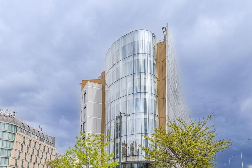 12 Boulevard Victor Hugo, Clichy à louer - Photo de l’immeuble – Image 2 sur 23