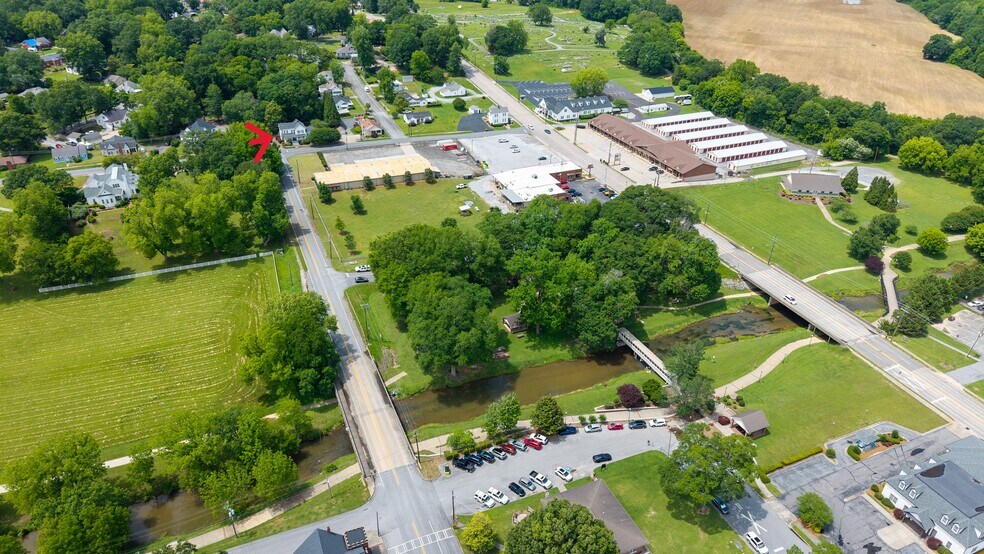 300 Church St, Rockmart, GA à vendre - Photo de l’immeuble – Image 2 sur 16