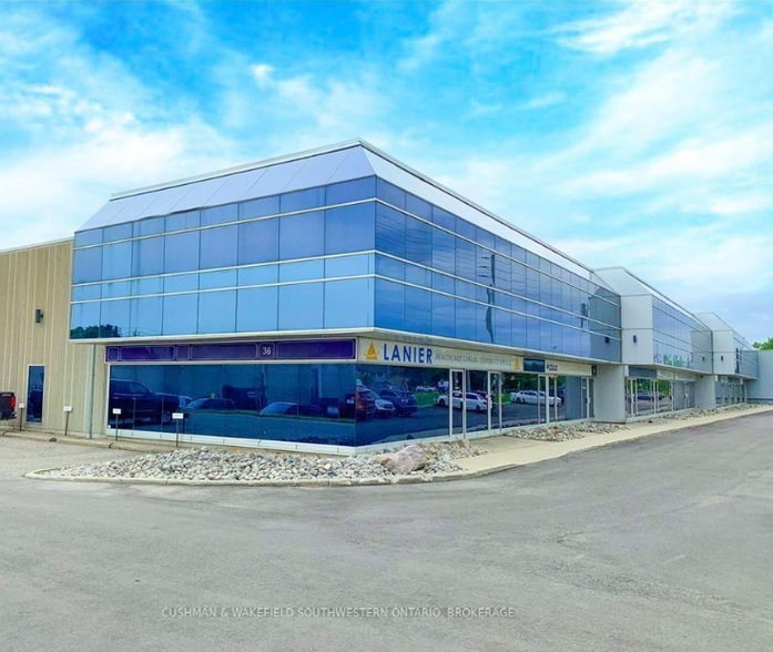 980 Adelaide St S, London, ON à louer - Photo de l’immeuble – Image 1 sur 1