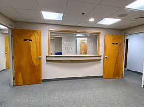 100 Boston Rd, Groton, MA à vendre Photo intérieure– Image 1 sur 4