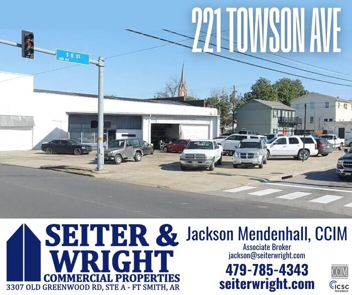 221 Towson Ave, Fort Smith, AR à louer - Photo de l’immeuble – Image 2 sur 2