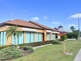 Plus de détails pour 10353 Tamiami Trl N, Naples, FL - Local commercial à louer