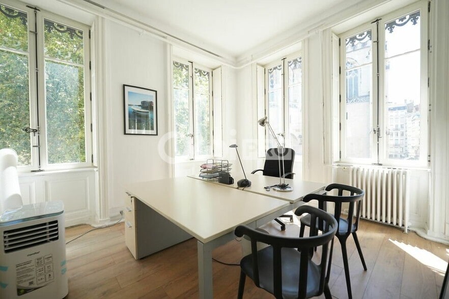 29 Rue Président Edouard Herriot, Lyon à louer - Photo intérieure – Image 1 sur 10