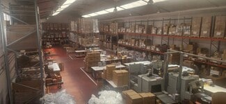 Plus de détails pour Calle De Las Coberteras, 4, Coslada - Industriel/Logistique à louer