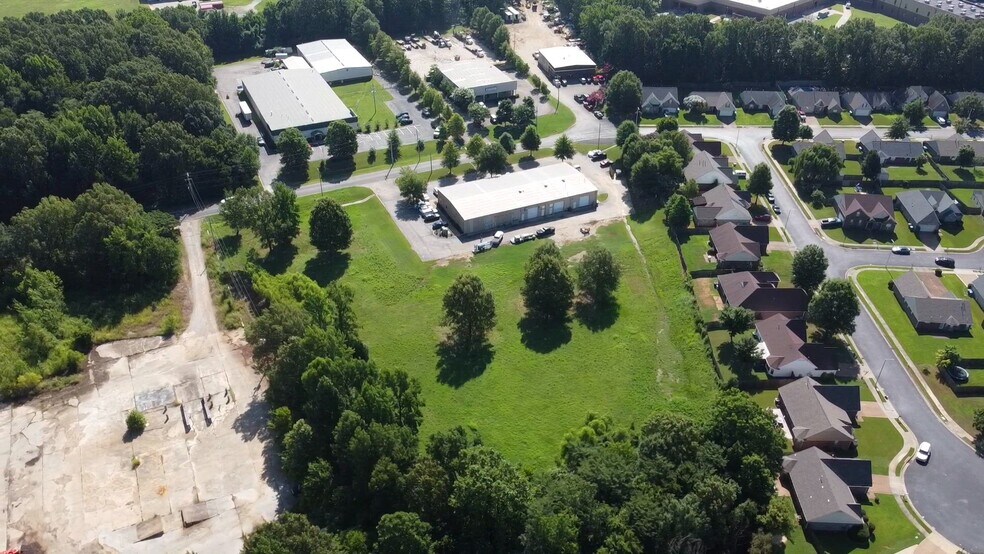 0 Commander Dr, Arlington, TN à vendre - Vidéo sur l’annonce professionnelle – Image 2 sur 4