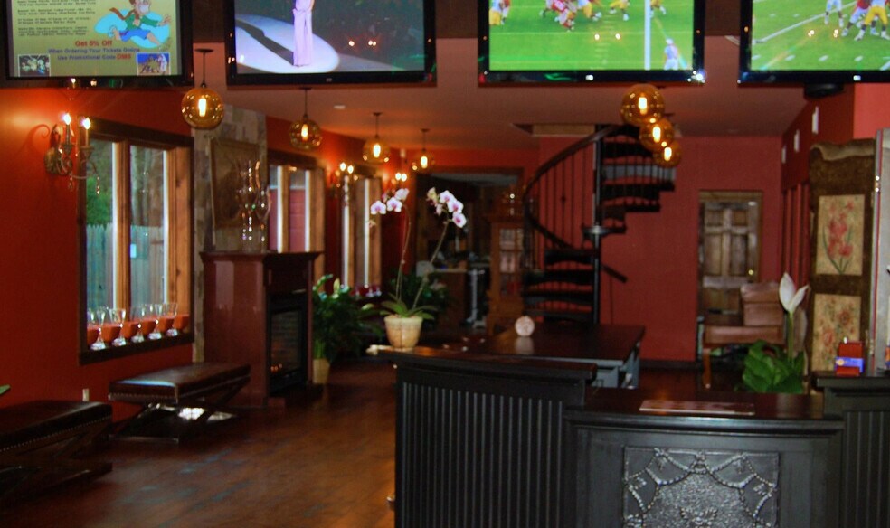 304 Hawkins Ave, Ronkonkoma, NY à vendre - Photo intérieure – Image 2 sur 11