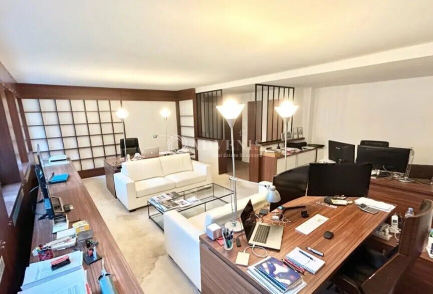 Bureau dans Paris à vendre - Photo de l’immeuble – Image 3 sur 5
