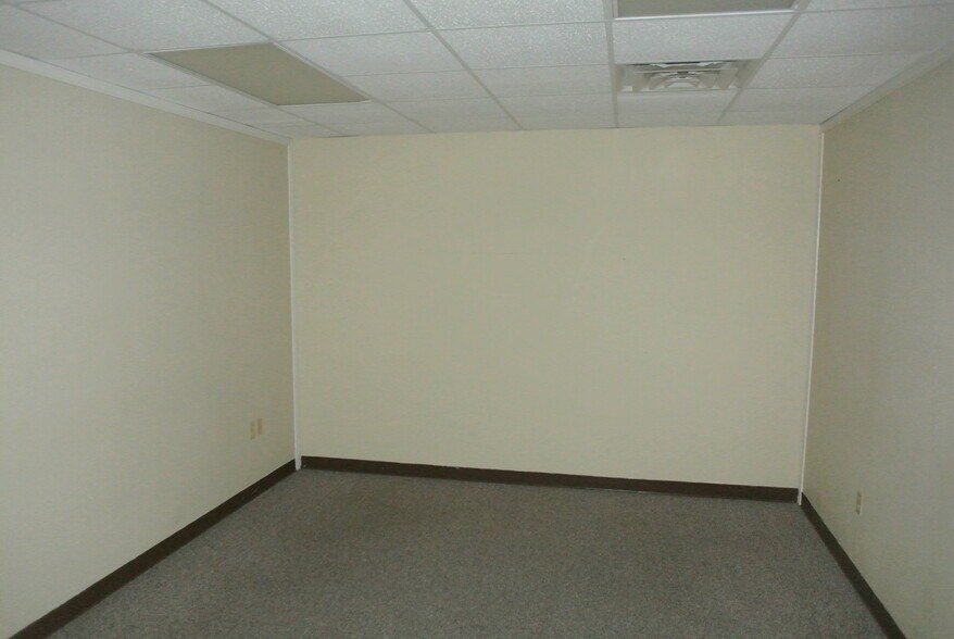 2904 Trimmier Rd, Killeen, TX à louer - Photo de l’immeuble – Image 3 sur 8