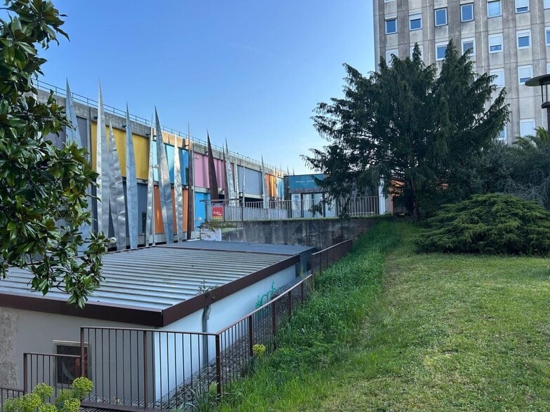 3 Rue Docteur Zamenhof, Nantes à louer - Photo de l’immeuble – Image 3 sur 12