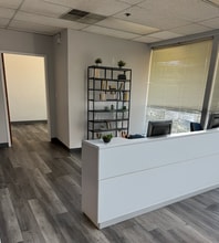 6130 Freeport Blvd, Sacramento, CA à louer Photo intérieure– Image 2 sur 3