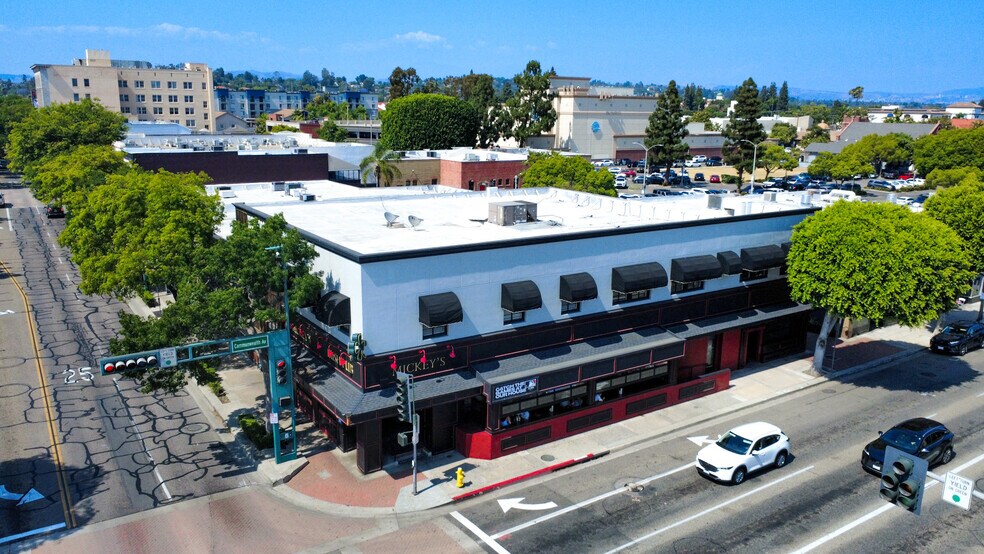 101 E Commonwealth Ave, Fullerton, CA à louer - Photo de l’immeuble – Image 1 sur 4