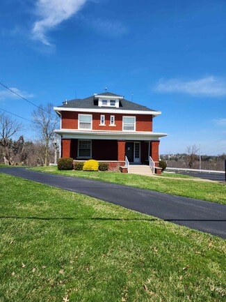 Plus de détails pour 255 W Main St, Saint Clairsville, OH - Bureau à vendre
