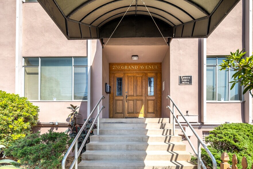 270 Grand Ave, Oakland, CA à vendre - Photo de l’immeuble – Image 3 sur 16