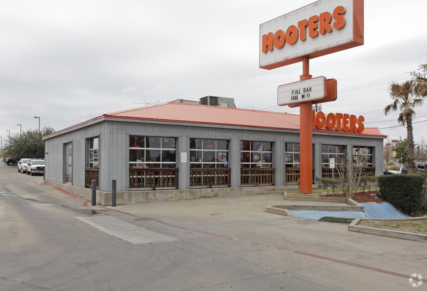 2700 S Interstate H35, Round Rock, TX à louer - Photo de l’immeuble – Image 2 sur 8
