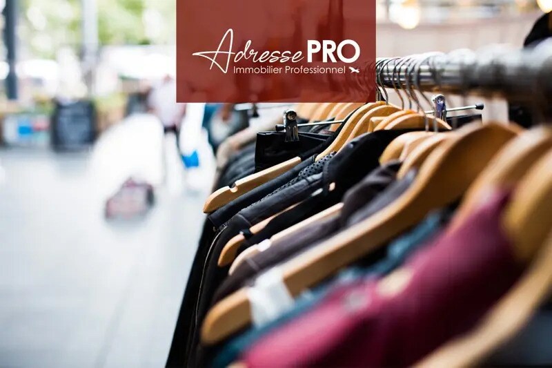 Local commercial dans Arcachon à louer Photo de l’immeuble– Image 1 sur 4