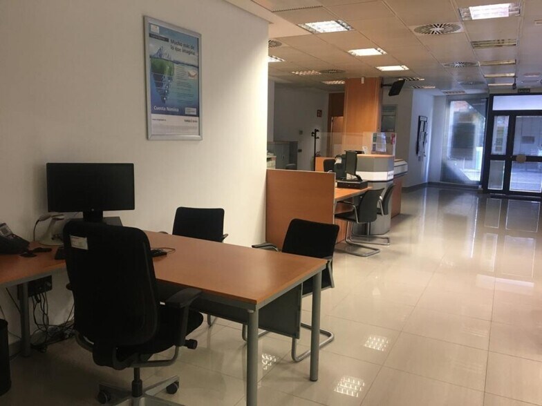 Local commercial dans Ontinyent à louer - Photo de l’immeuble – Image 2 sur 13